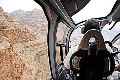 《暗黑4》DLC新职业灵巫新细节将于7月18日公布